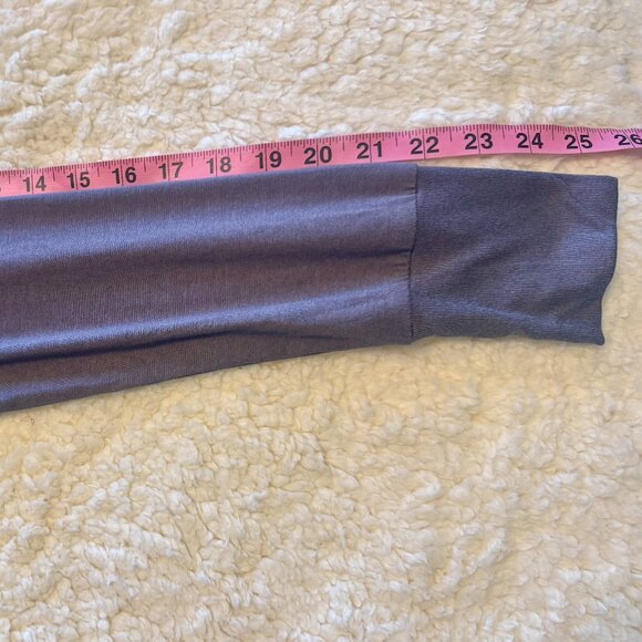 Vuori Women’s Daydream Crew Long Sleeve – Hazel Heather (Muted Purple) – Size Me - Picture 7 of 15